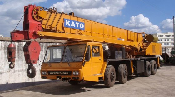 Selecting a Mobile Crane Service Company